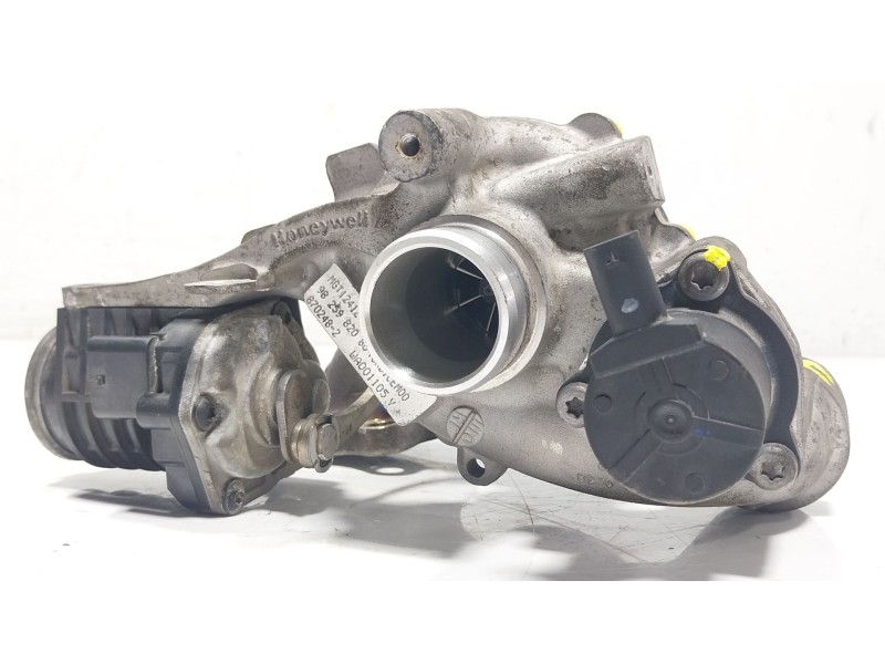 Recambio de turbocompresor para opel crossland x / crossland (p17, p2qo) 1.2 (75) referencia OEM IAM 9825982080 9825982080 
