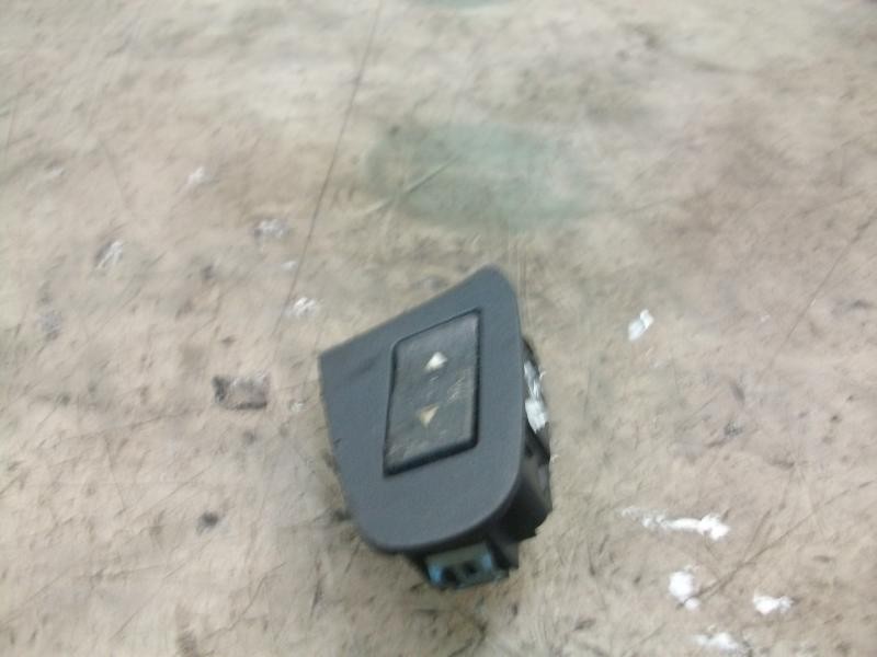 Recambio de mando elevalunas delantero derecho para fiat stilo (192) 1.6 16v cat referencia OEM IAM   