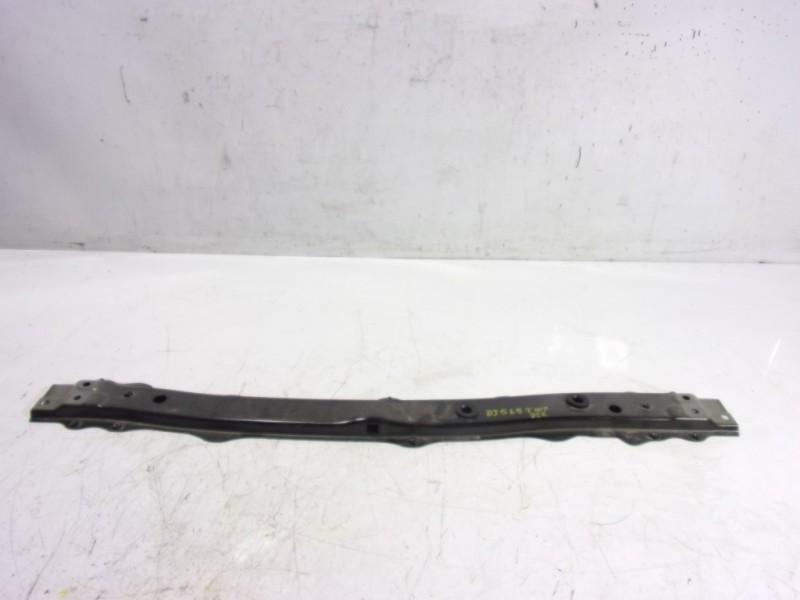 Recambio de travesaño inferior para toyota aygo 1.0 vvti referencia OEM IAM 571040H020  