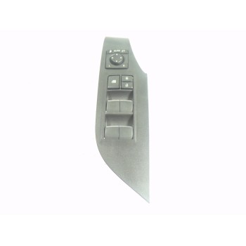 MANDO ELEVALUNAS DELANTERO IZQUIERDO 8404042030 8404042030 3182CA111118