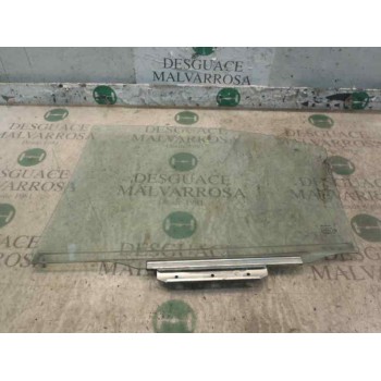 CRISTAL PUERTA TRASERO DERECHO 