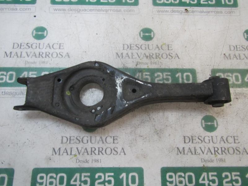 Recambio de brazo suspension inferior trasero izquierdo para kia pro_ceed crdi cat referencia OEM IAM 552101H100  