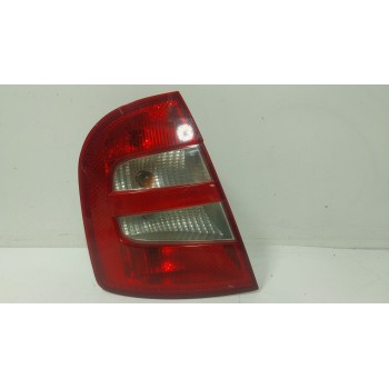 PILOTO TRASERO IZQUIERDO 6Y6945095B 