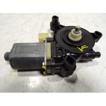 MOTOR ELEVALUNAS DELANTERO IZQUIERDO 8W0959801 5Q0959801B 