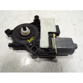MOTOR ELEVALUNAS TRASERO DERECHO 5Q0959408 5Q0959812A 