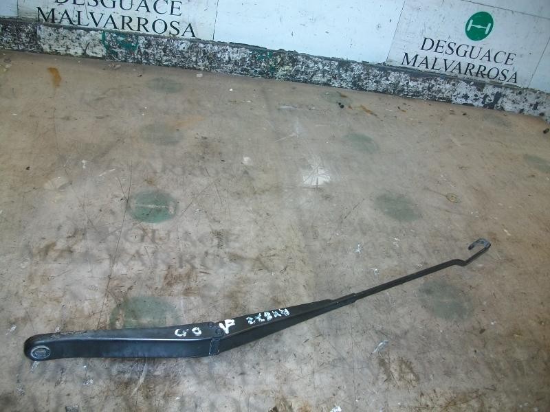 Recambio de brazo limpia delantero derecho para fiat stilo (192) 1.6 16v cat referencia OEM IAM   