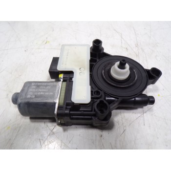 MOTOR ELEVALUNAS TRASERO IZQUIERDO 5Q0959811E 5Q0959407A 
