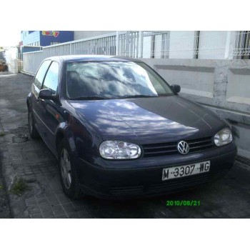VOLKSWAGEN GOLF IV BERLINA (1J1)