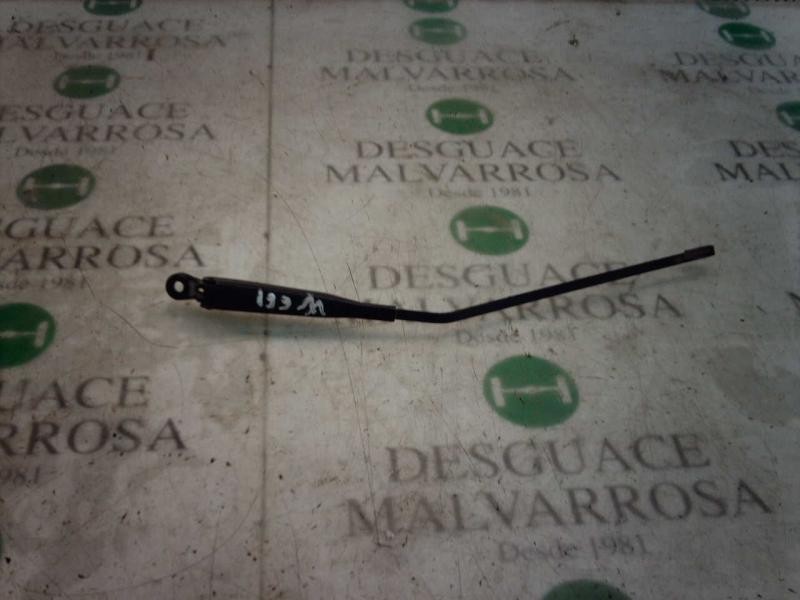 Recambio de brazo limpia trasero para citroën xantia berlina 1.6i sx / 1.6 sx referencia OEM IAM   