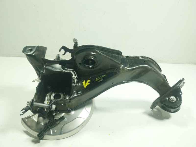 Recambio de mangueta trasera derecha para mini mini countryman (f60) cooper s all4 referencia OEM IAM 33308842880  