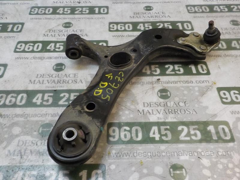 Recambio de brazo suspension inferior delantero derecho para toyota verso 1.6 d-4d cat referencia OEM IAM 480680F020  