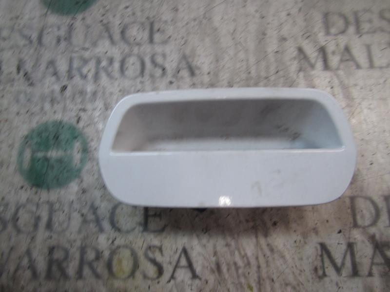 Recambio de maneta porton para chevrolet cruze hatchback 1.6 cat referencia OEM IAM   