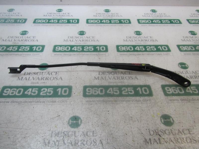 Recambio de brazo limpia delantero derecho para citroën c4 lim. white attraction referencia OEM IAM 6429JF  