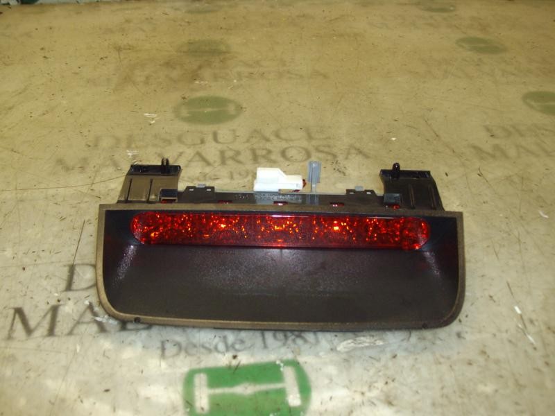 Recambio de piloto trasero central para chevrolet lacetti cdx referencia OEM IAM   