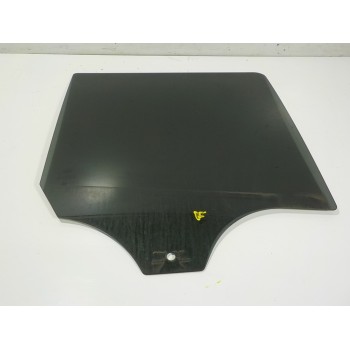 CRISTAL PUERTA TRASERO DERECHO 2063658 