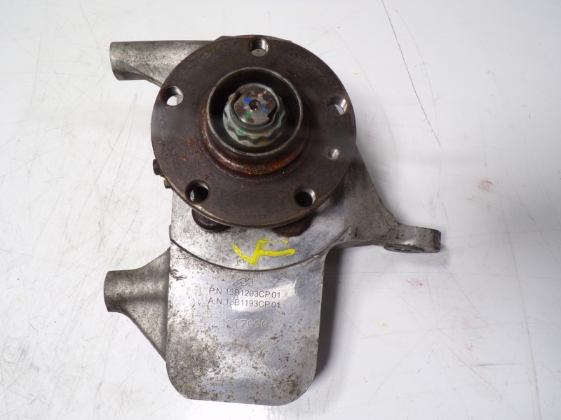 Recambio de mangueta delantera derecha para mclaren 570s spider p13 referencia OEM IAM  13B1203CP01 