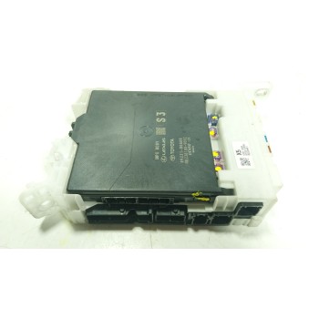 CAJA RELES / FUSIBLES 8273052R90 892210DA80 