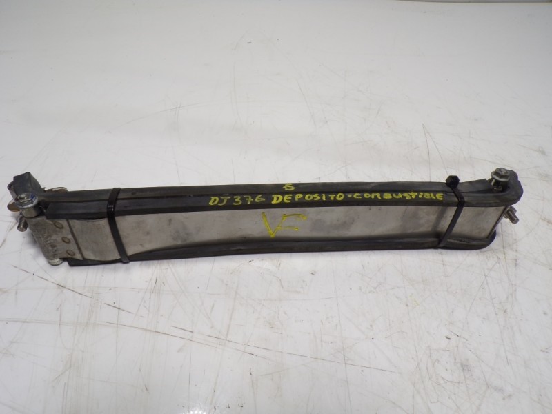 Recambio de moldura para mclaren 570s spider p13 referencia OEM IAM   