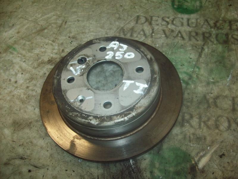 Recambio de disco freno trasero para chevrolet lacetti cdx referencia OEM IAM   