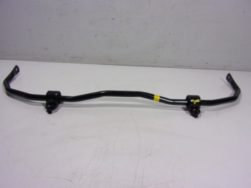 Recambio de barra estabilizadora delantera para toyota yaris 1.5 vvti hev referencia OEM IAM 48804K0030  