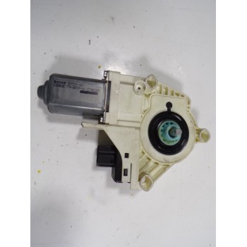 MOTOR ELEVALUNAS TRASERO DERECHO 4L0959802B 4L0959802B 10369897719200