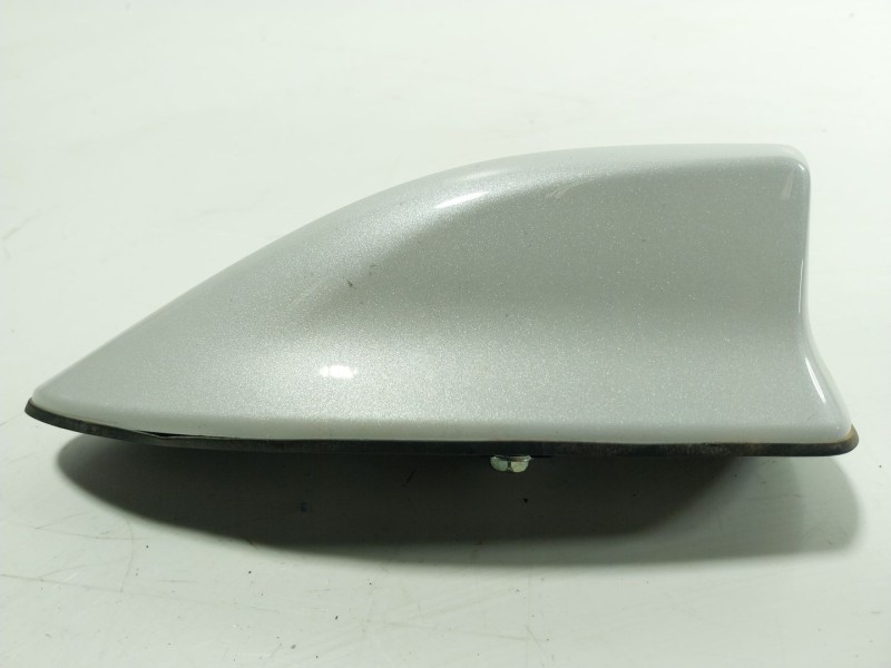 Recambio de antena para toyota c-hr (_x1_) 1.8 hybrid (zyx10_, zyx11_) referencia OEM IAM 8676002160  
