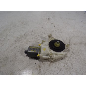 MOTOR ELEVALUNAS TRASERO IZQUIERDO A2048200542 A2048200642 