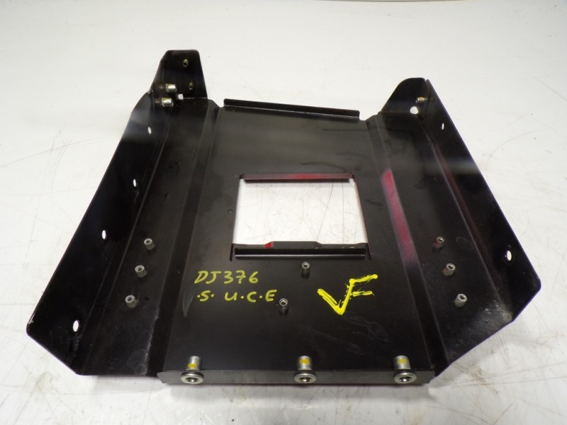 Recambio de moldura para mclaren 570s spider p13 referencia OEM IAM   