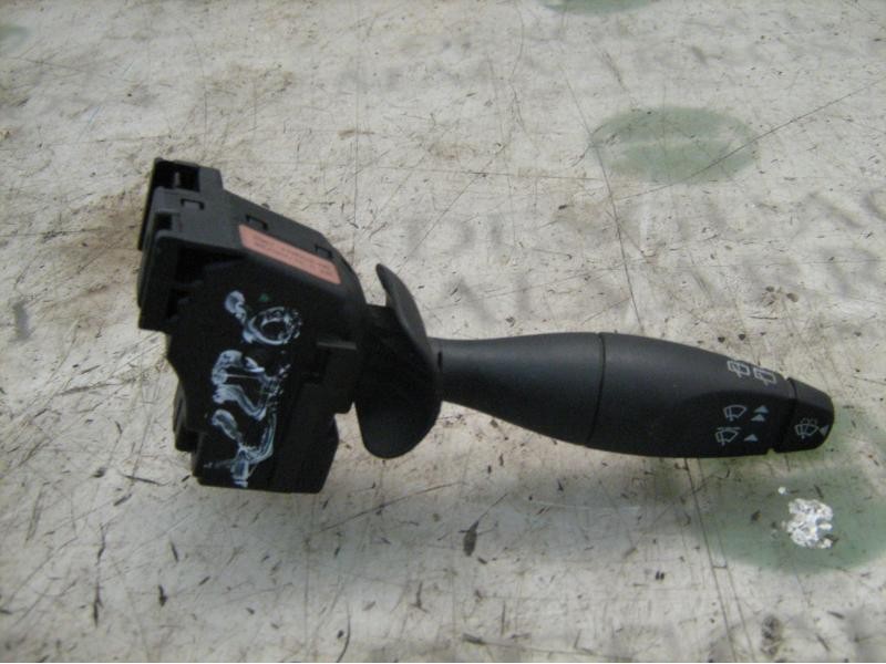 Recambio de mando limpia para ford fiesta (cbk) ghia referencia OEM IAM   