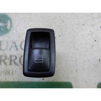 MANDO ELEVALUNAS TRASERO DERECHO A25182005109051 A2518200510 03128150