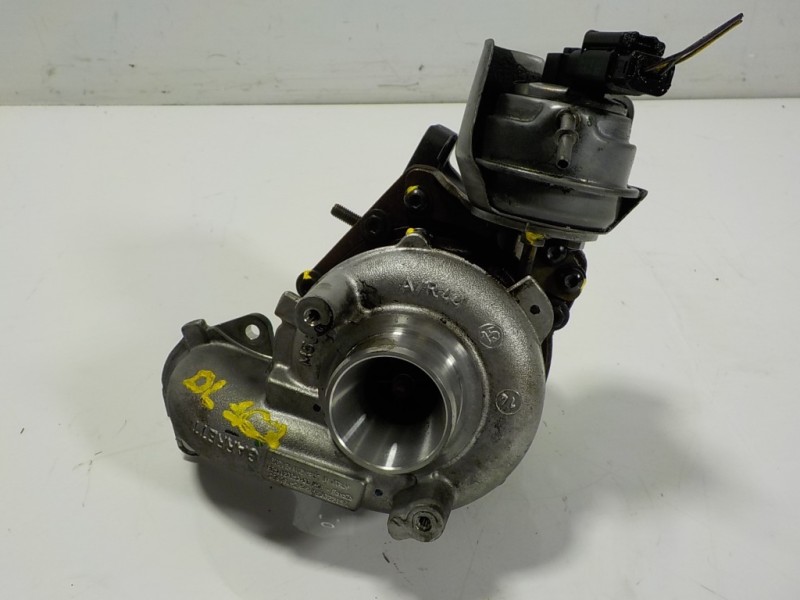 Recambio de turbocompresor para ford tourneo connect 1.6 tdci cat referencia OEM IAM 1945757 968612068006 
