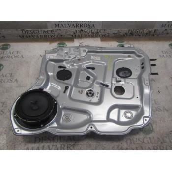 ELEVALUNAS DELANTERO DERECHO 824812B000 