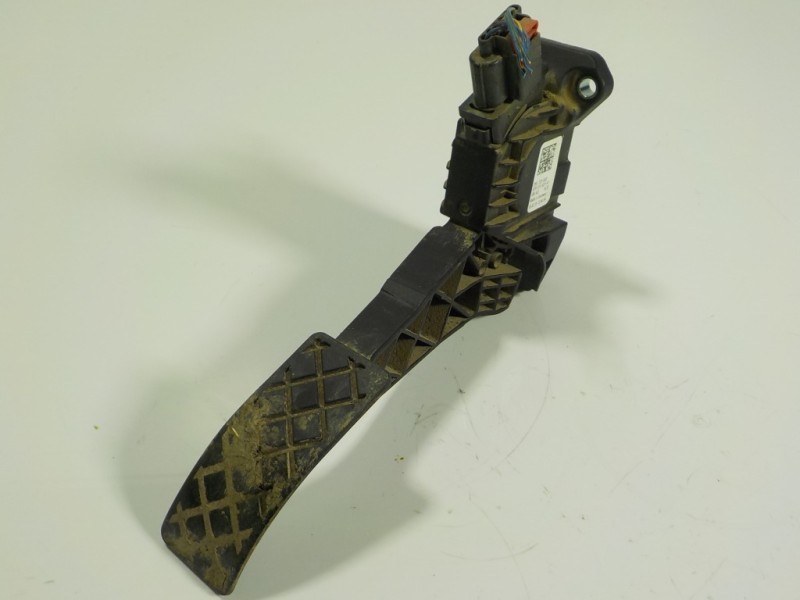 Recambio de potenciometro pedal para man tge kasten (uy) 2.0 tdi referencia OEM IAM 65482010001 2N1723503 