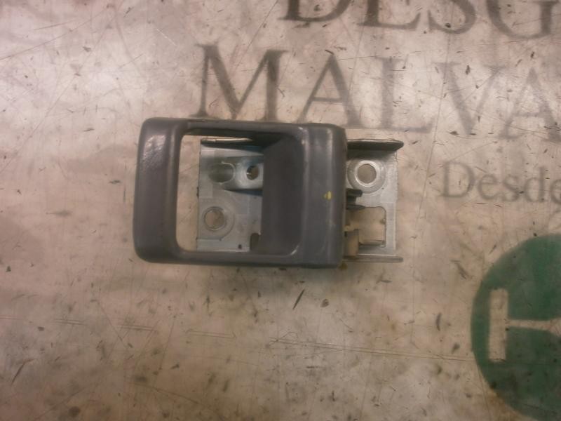 Recambio de maneta interior delantera izquierda para nissan cabstar 3.0 td referencia OEM IAM   