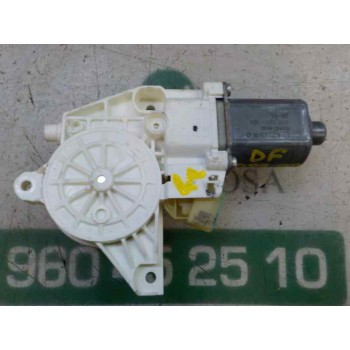 MOTOR ELEVALUNAS DELANTERO DERECHO A2518200842 A2518200842 0130822272