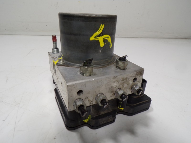 Recambio de abs para toyota verso 1.6 16v cat referencia OEM IAM 440500F120 0265255413 