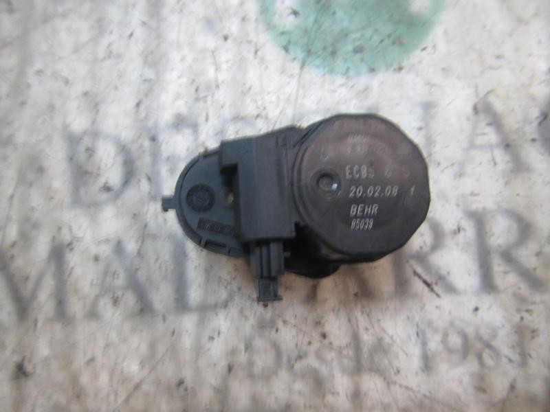 Recambio de motor apertura trampillas climatizador para bmw x3 (e83) 2.0 turbodiesel cat referencia OEM IAM   