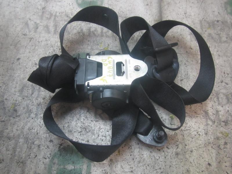 Recambio de cinturon seguridad delantero derecho para bmw serie 5 berlina (e60) 525d referencia OEM IAM 72119110046  