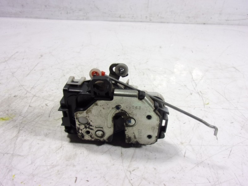 Recambio de cerradura puerta delantera izquierda para fiat nuova 500 (150) 1.2 cat referencia OEM IAM 51935118 51827414 