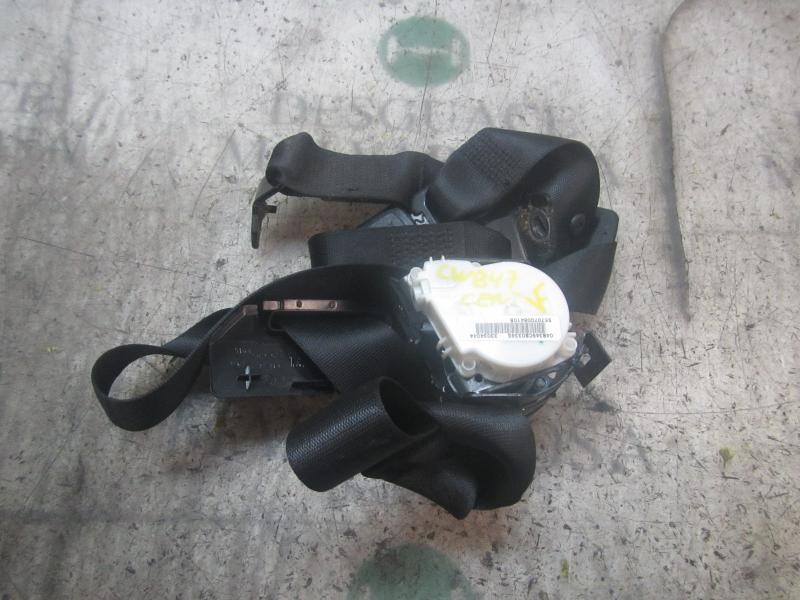 Recambio de cinturon seguridad trasero central para bmw serie 5 berlina (e60) 525d referencia OEM IAM 79119132821  