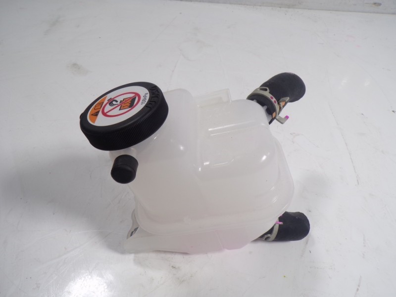 Recambio de deposito expansion para lexus ux (za10) 250h referencia OEM IAM G91H076010  