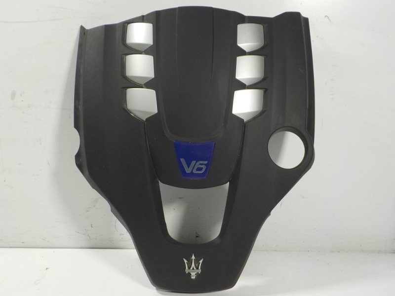 Recambio de tapa motor para maserati levante 3.0 v6 twinturbo cat referencia OEM IAM   