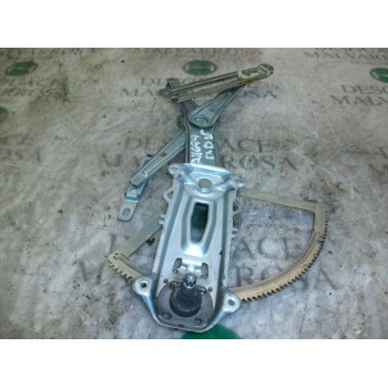 ELEVALUNAS DELANTERO DERECHO 