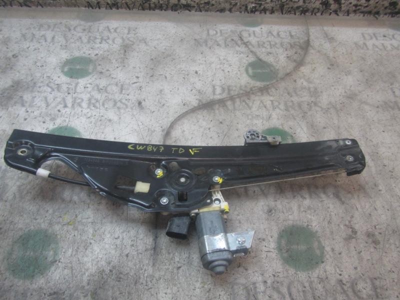 Recambio de elevalunas trasero derecho para bmw serie 5 berlina (e60) 525d referencia OEM IAM 51357184746  