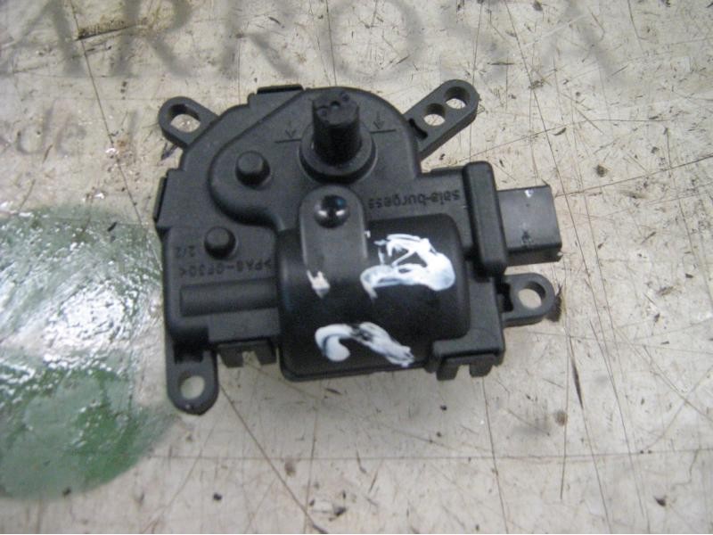 Recambio de motor apertura trampillas climatizador para ford fiesta (cbk) fun referencia OEM IAM   