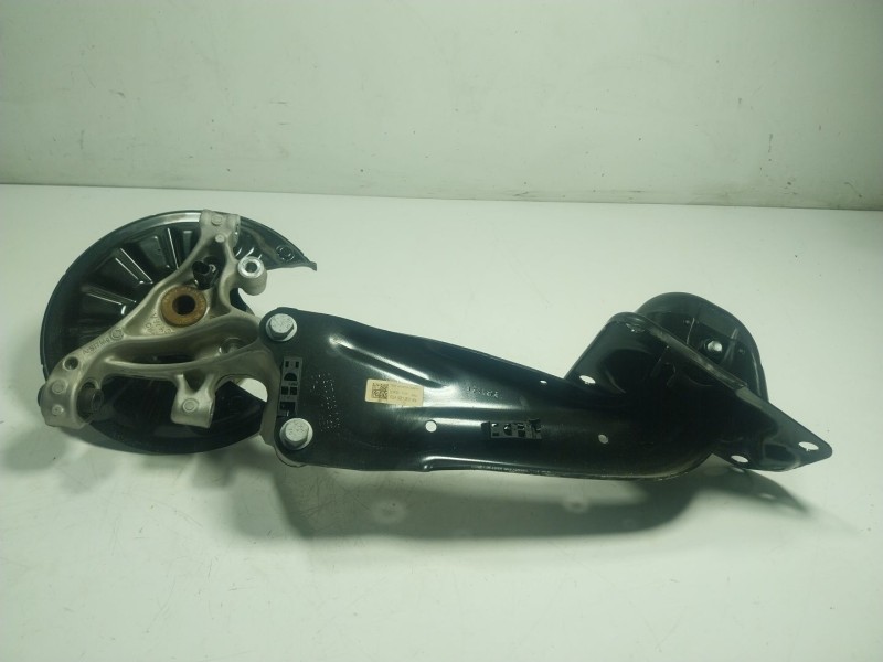 Recambio de mangueta trasera izquierda para volkswagen touran (5t1) 2.0 tdi referencia OEM IAM 5QA505433D  