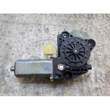MOTOR ELEVALUNAS TRASERO DERECHO A2038203042 A2038203042 