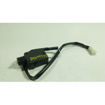 MOTOR C/C TRASERO IZQUIERDO A0048202542 