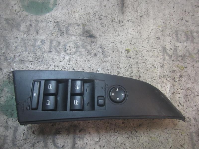 Recambio de mando elevalunas delantero izquierdo para bmw serie 5 berlina (e60) 525d referencia OEM IAM 61316951904 6951904 3915