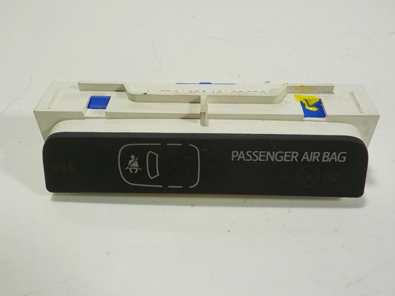 Recambio de modulo electronico para toyota verso 1.6 16v cat referencia OEM IAM 839500F150 839500F150 